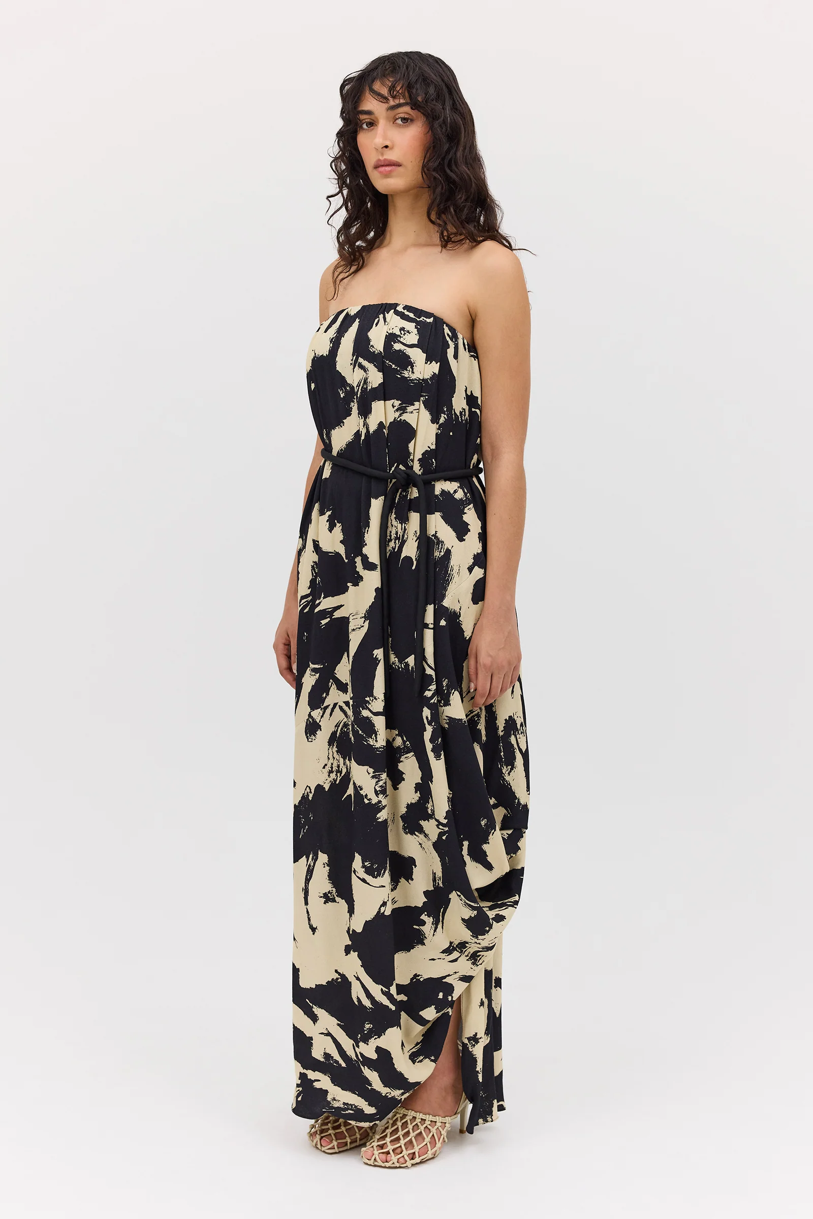 BLACK BLOOM CREPE SYMPHONY GOWN - Image 6