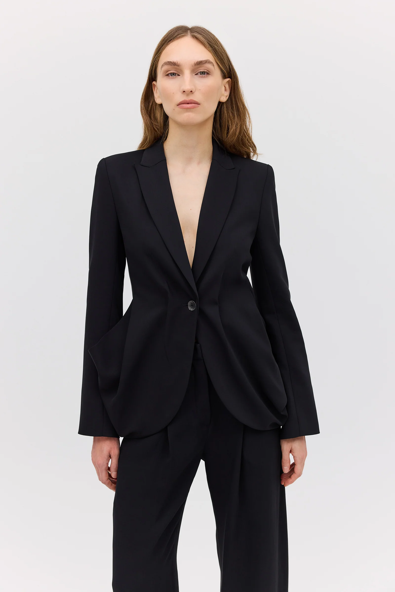 BLACK CREPE SUITING SURRENDER JACKET - Image 4