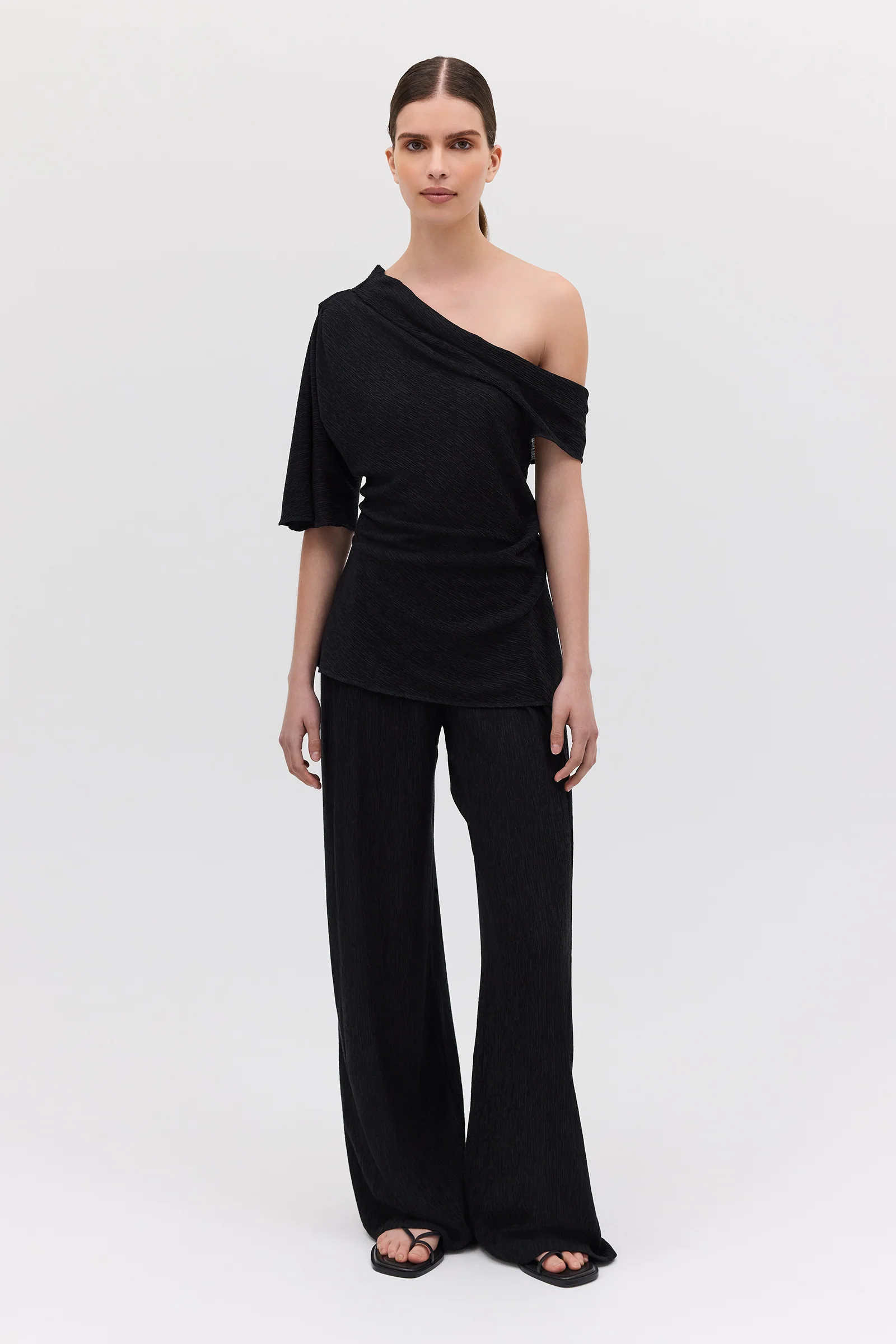 BLACK CRINKLE RAY PANT - Image 3