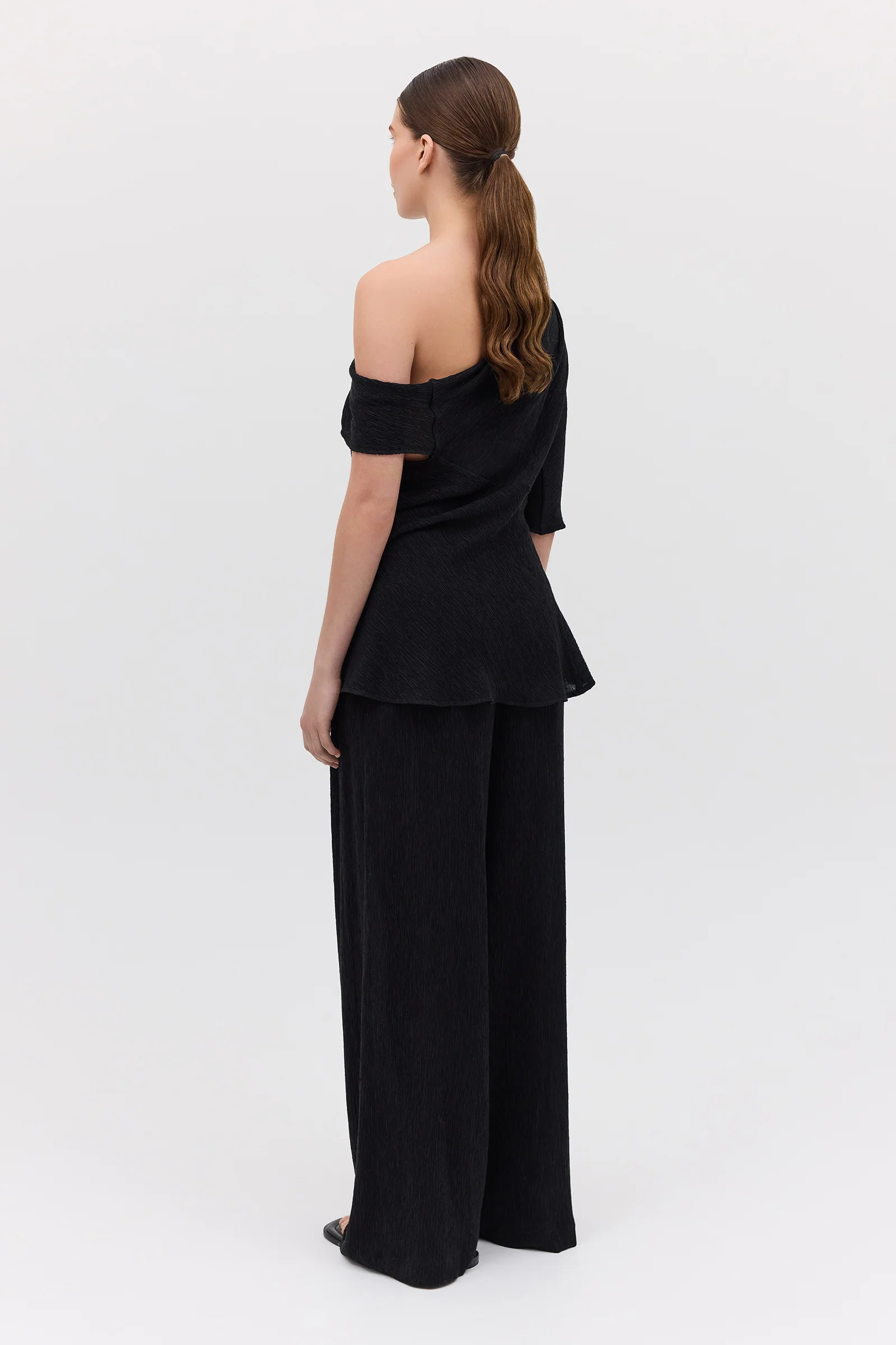 BLACK CRINKLE RAY PANT - Image 6