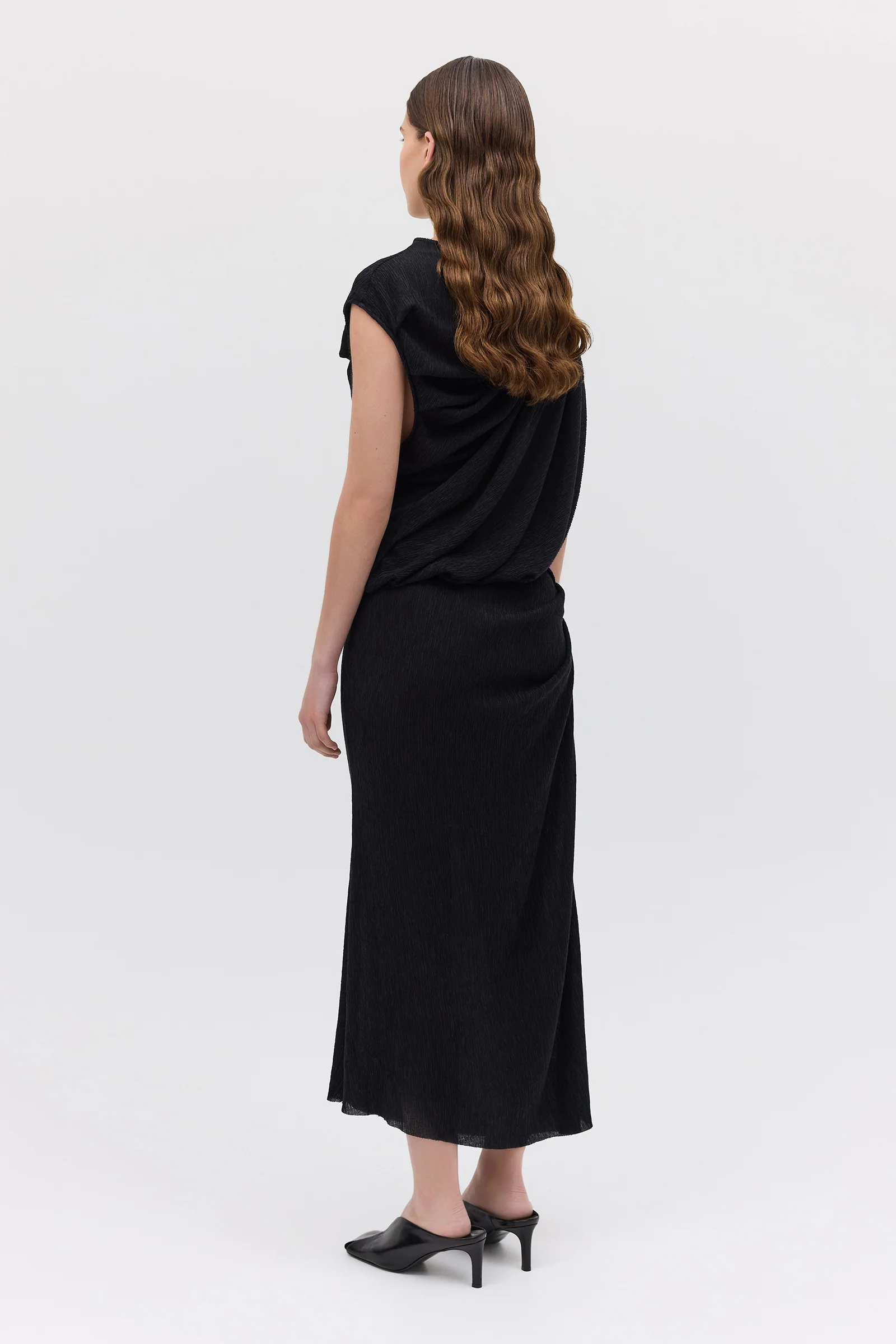 BLACK CRINKLE TUMBLE DRESS - Image 7
