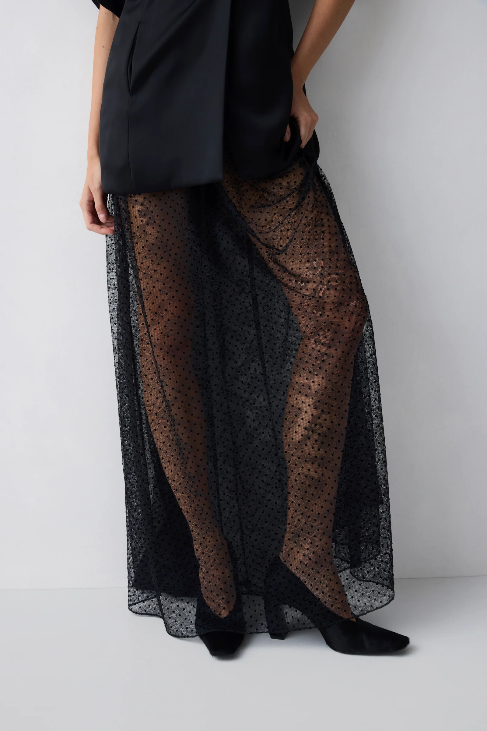 BLACK SATIN ARBUS SHIRT - Image 3