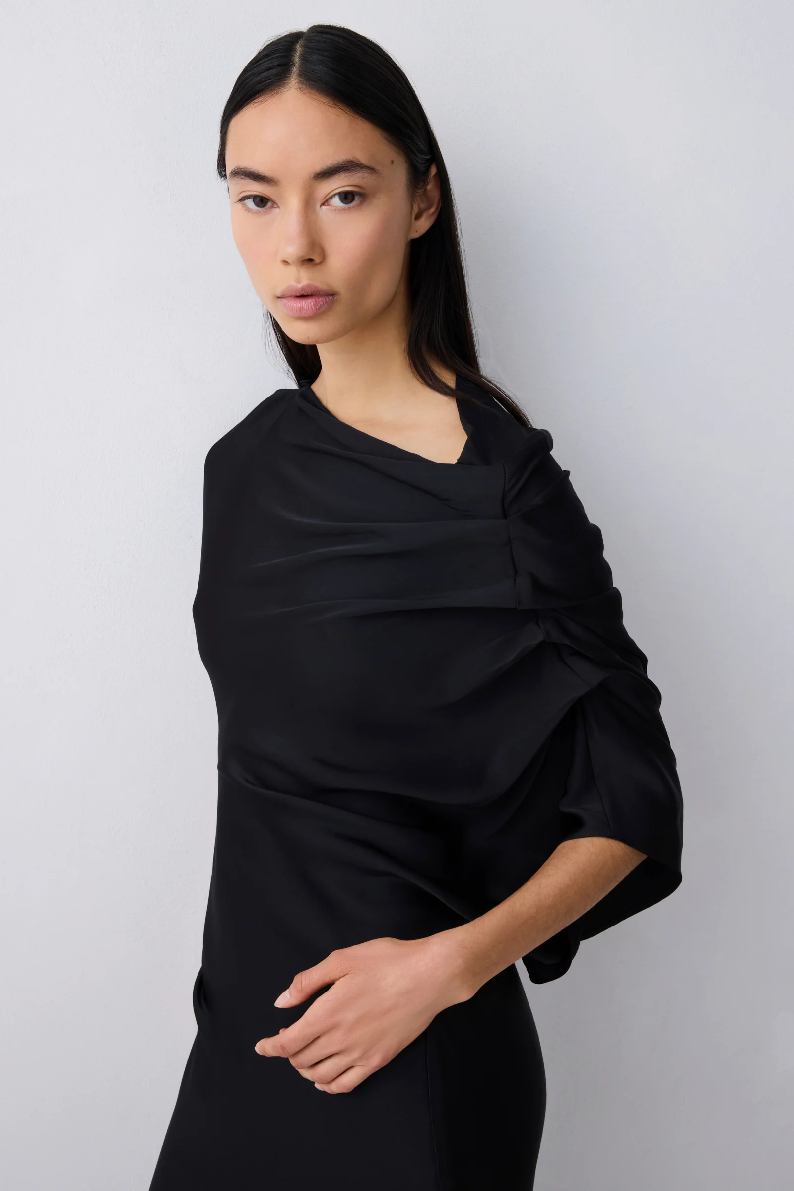 BLACK SATIN CREPE DECODE DRESS - Image 5