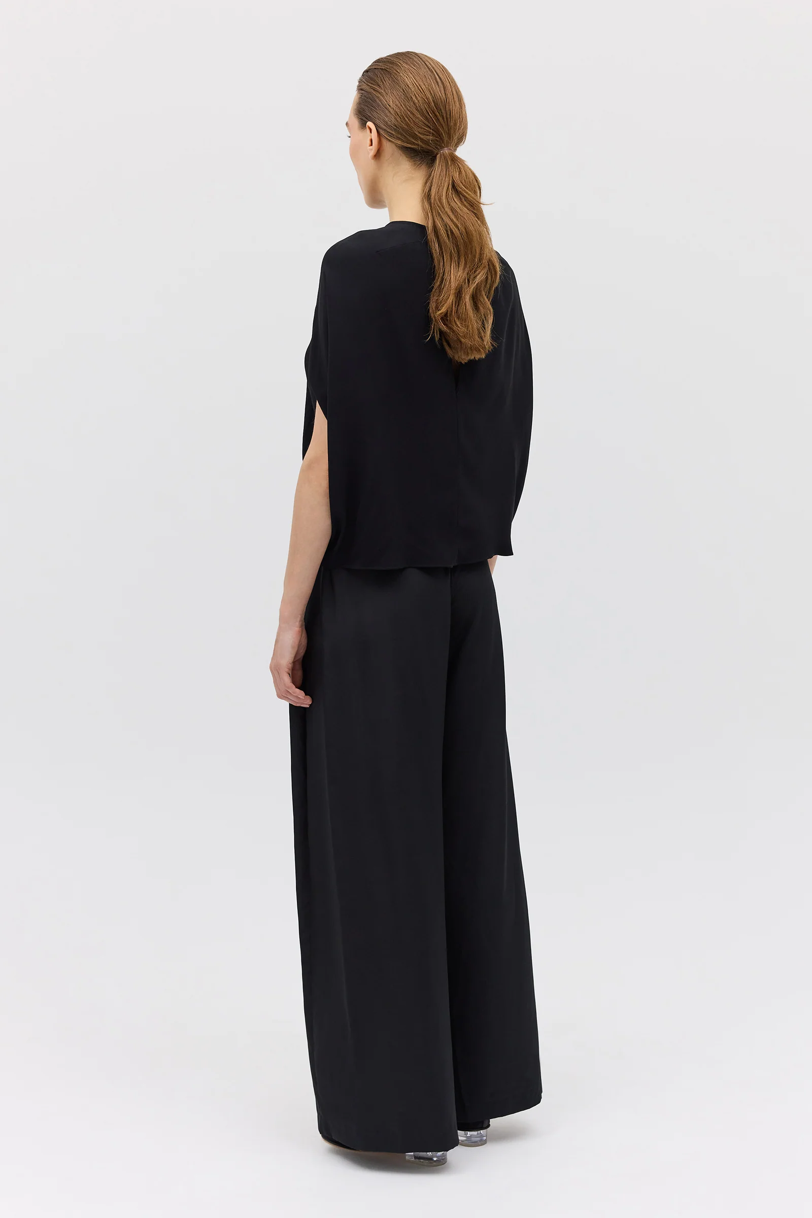 BLACK CREPE CRAWFORD TOP - Image 6