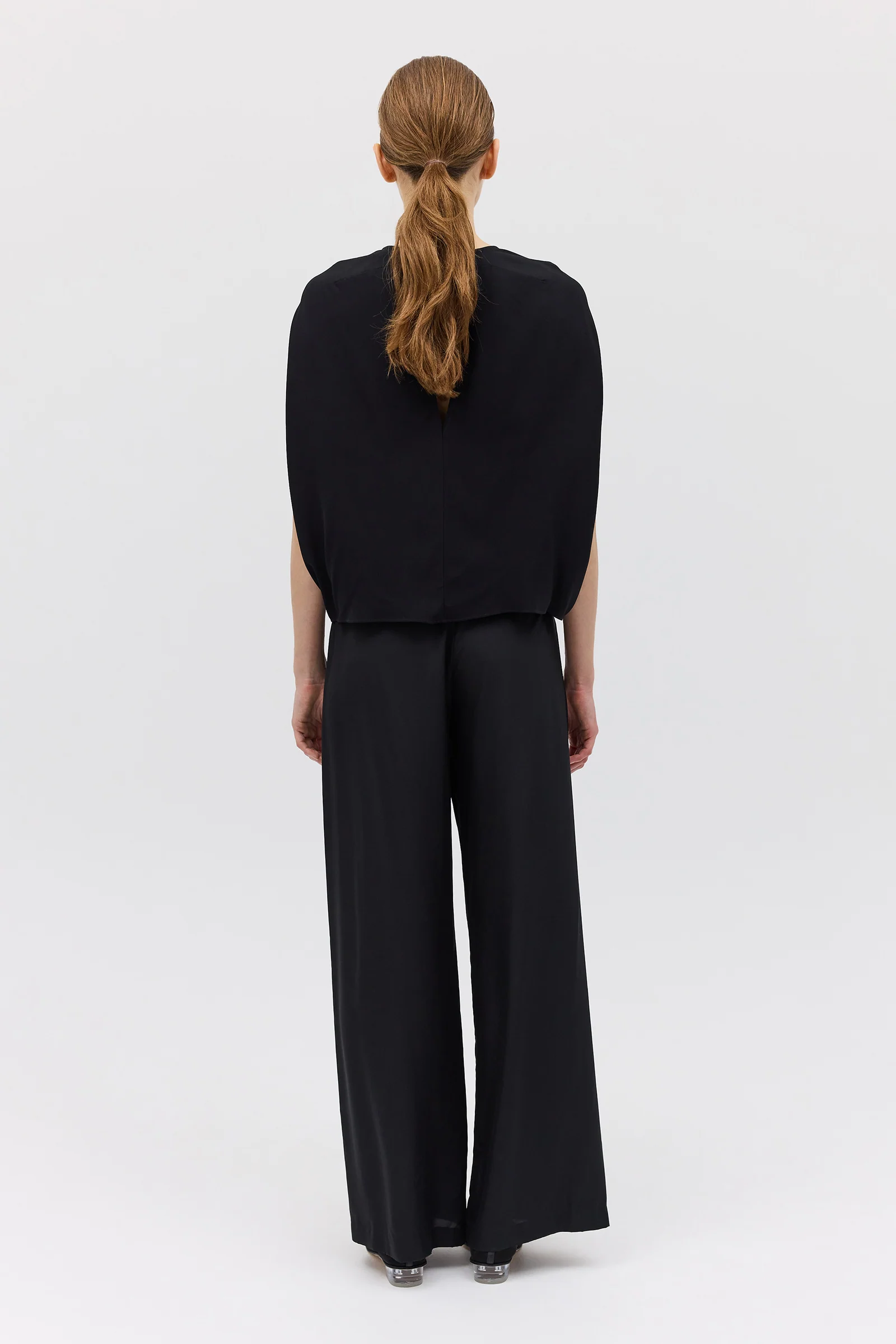 BLACK CREPE CRAWFORD TOP - Image 7