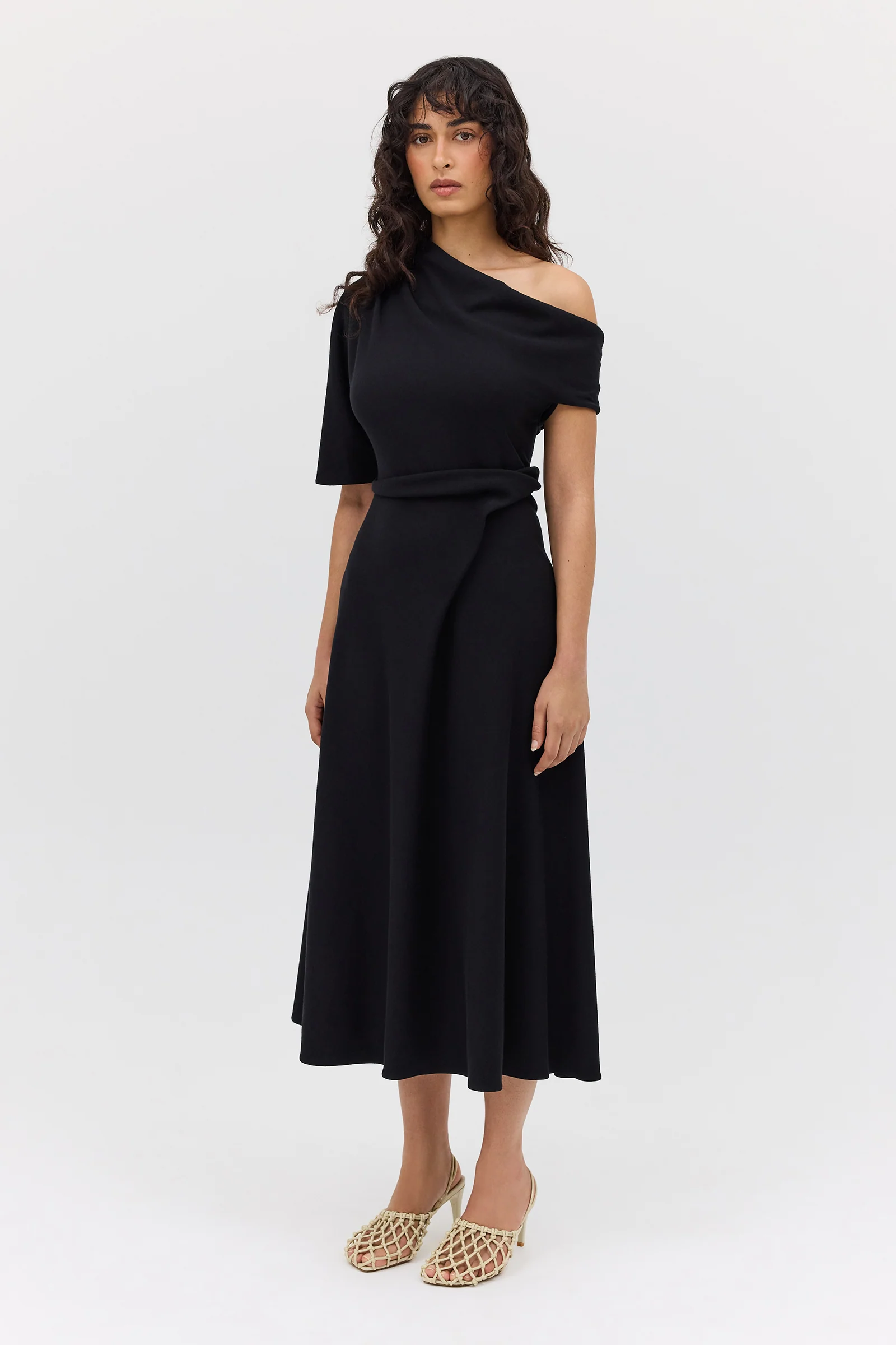 BLACK WOOL JERSEY ENCLOSE DRESS - Image 4
