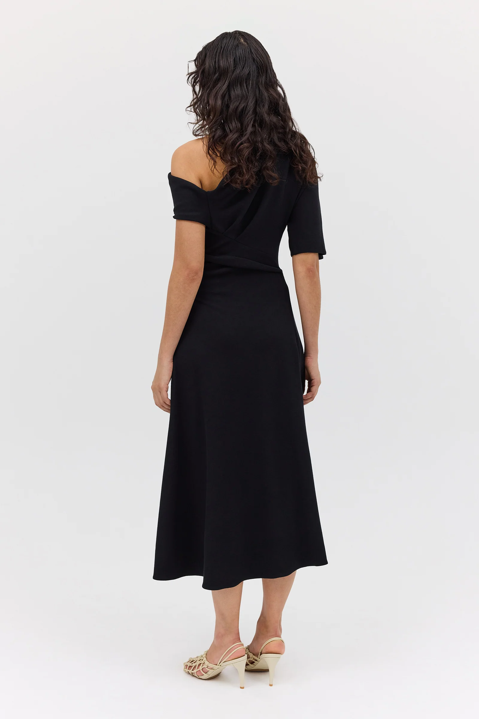 BLACK WOOL JERSEY ENCLOSE DRESS - Image 7
