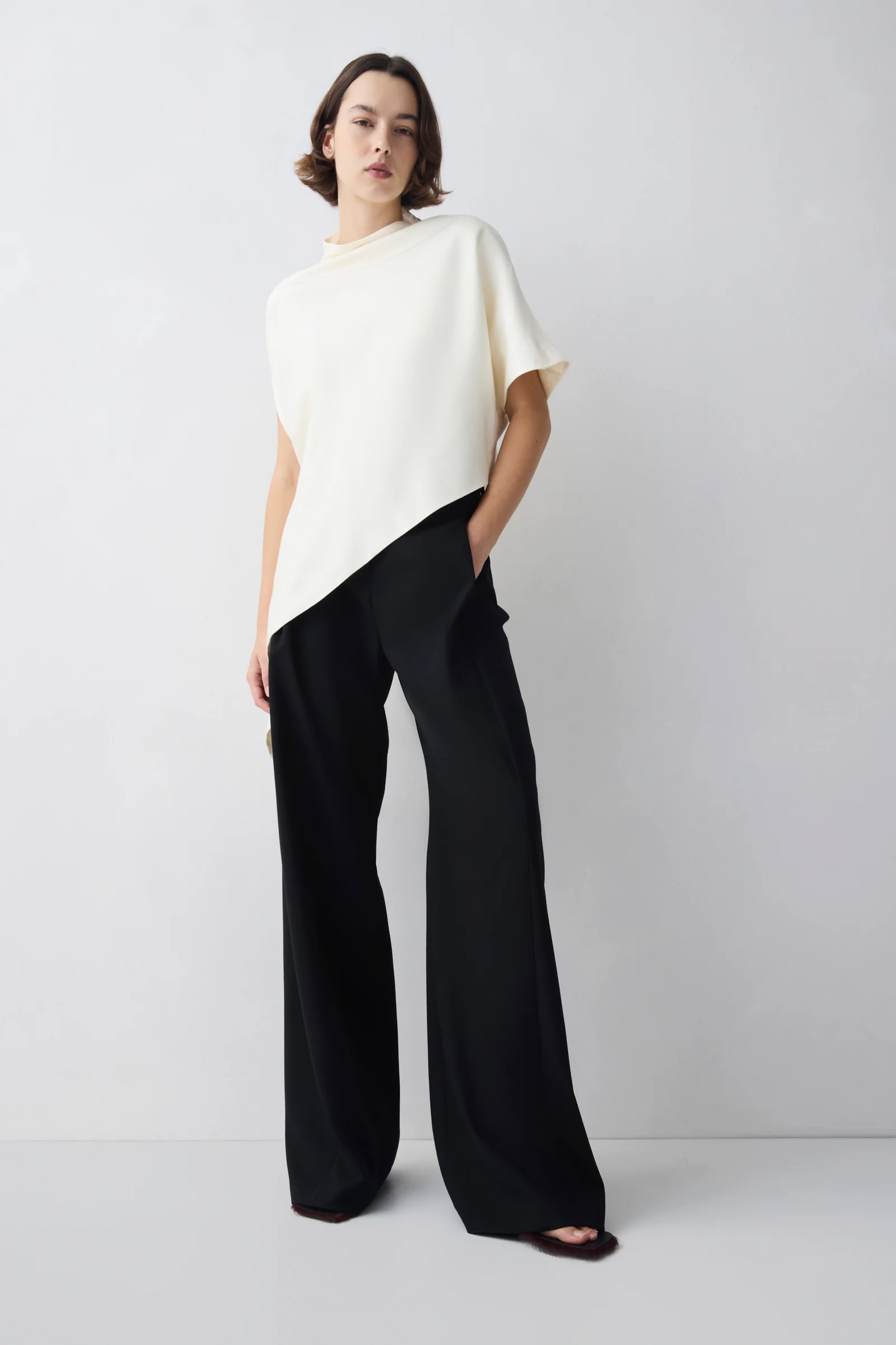 BLACK WOOL SUITING MORPH PANT - Image 2