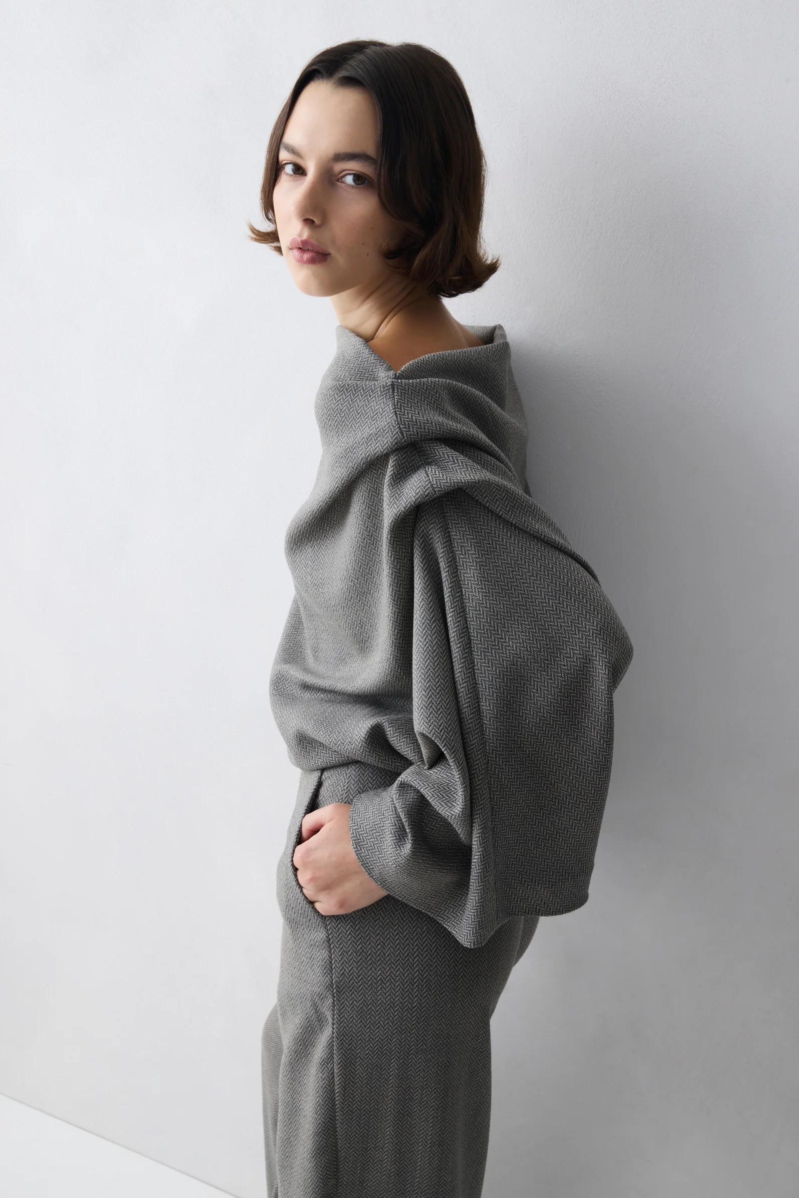 GREY HERRINGBONE WOOL CLARION PANT - Image 3