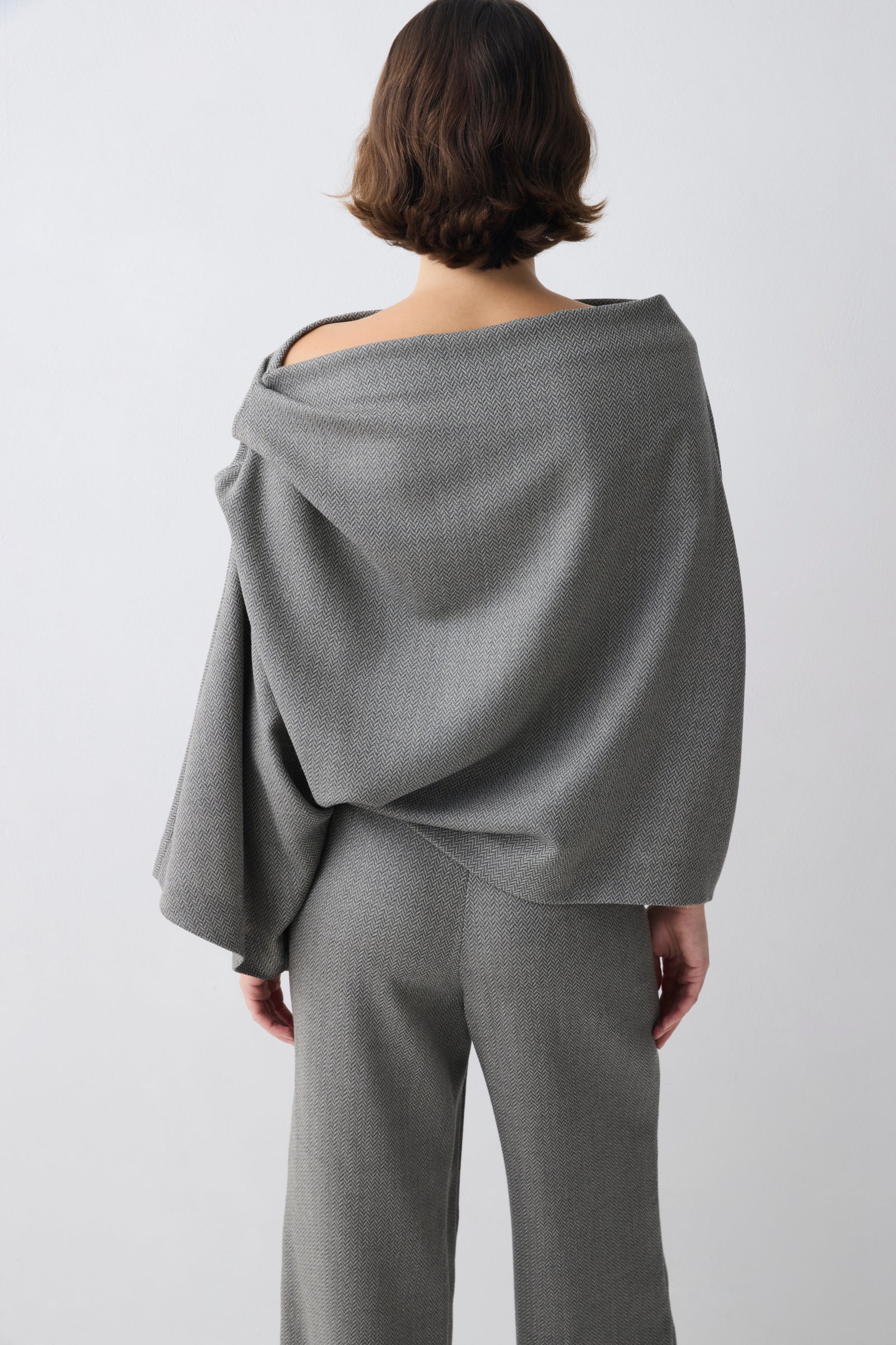 GREY HERRINGBONE WOOL SIGNAL TOP - Image 4