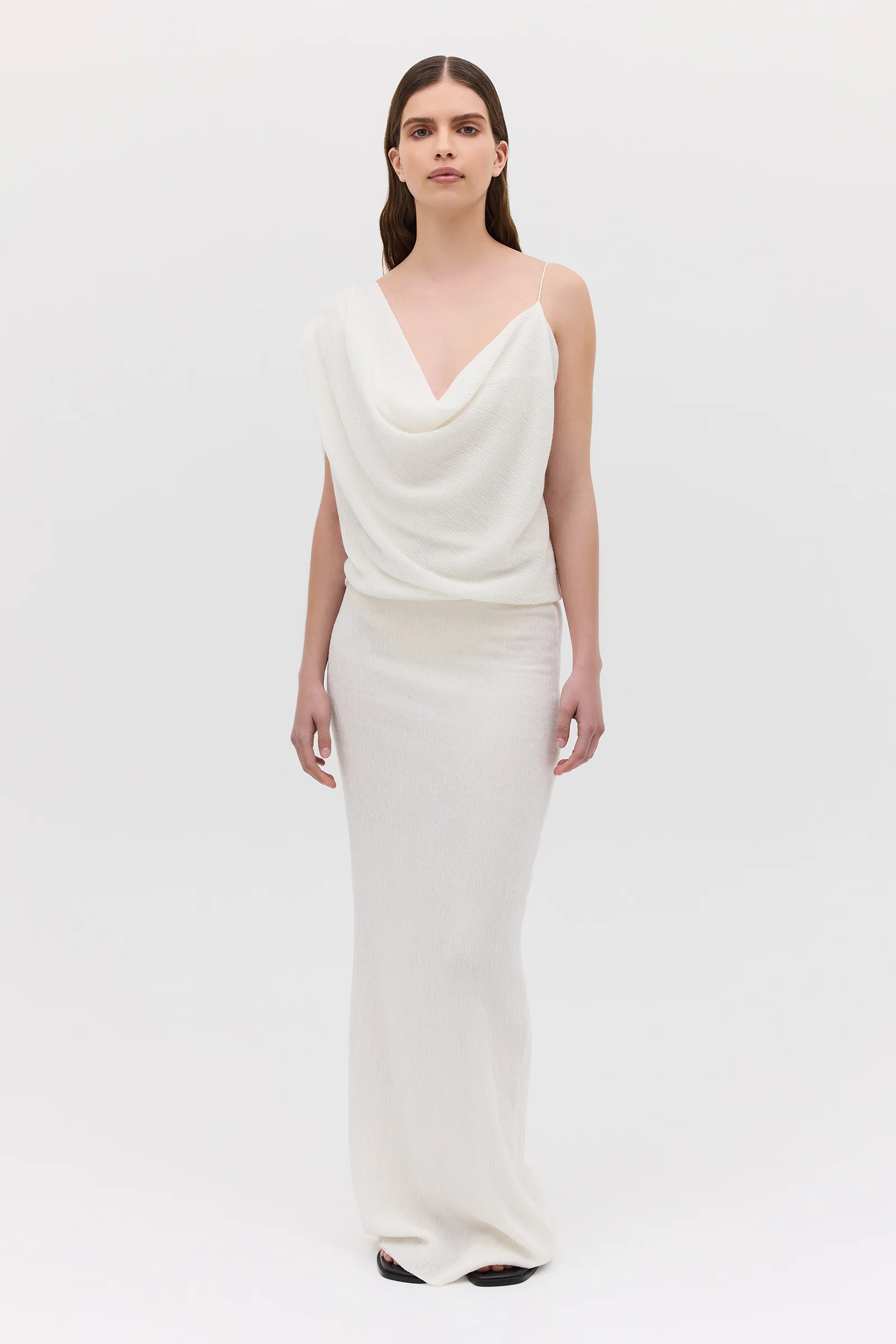 IVORY CRINKLE LIQUID GOWN - Image 3