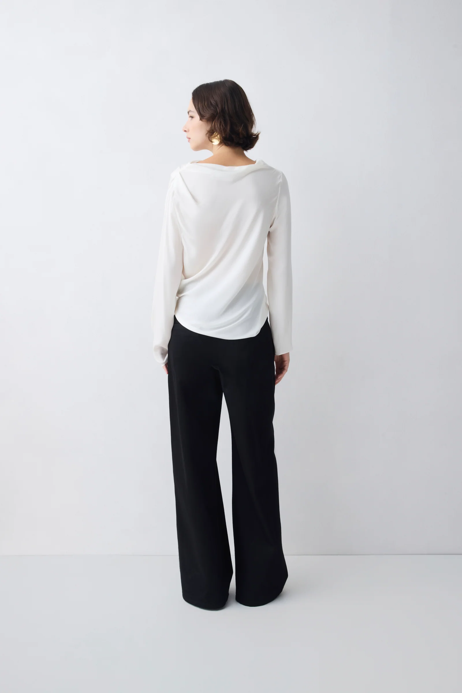 IVORY SILK CEZANNE LONG SLEEVE TOP - Image 5
