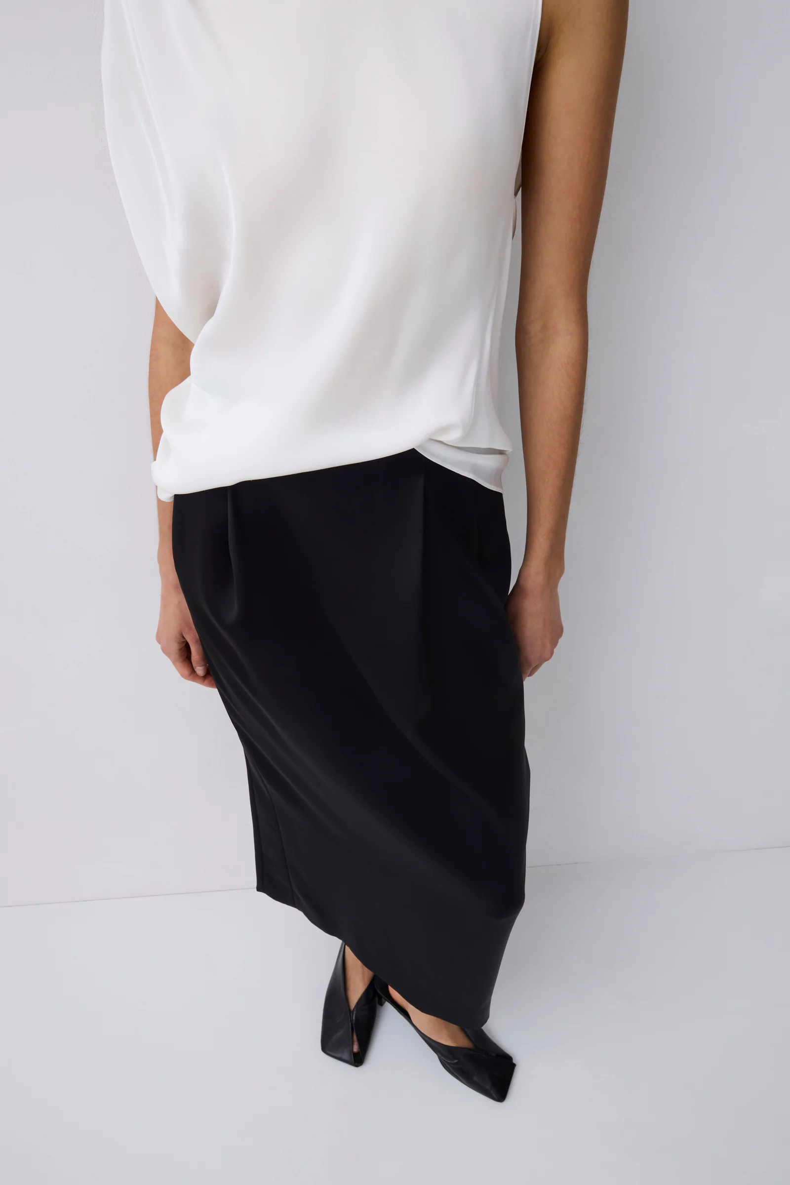 IVORY SILK ROMA TOP - Image 4