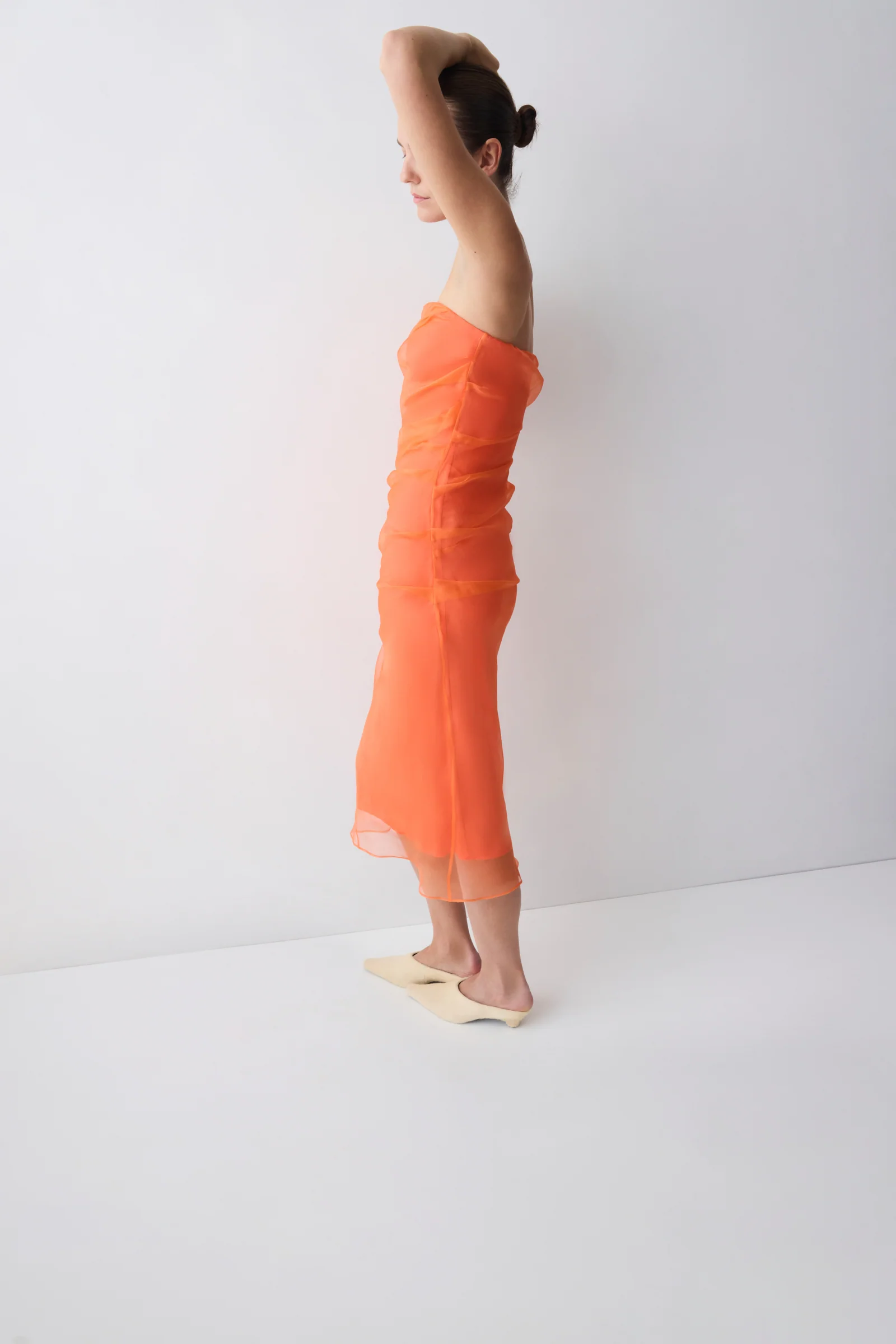 MANDARIN ORGANZA EMULATE STRAPLESS DRESS - Image 2